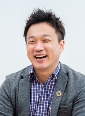 Headshot of Kazushi Iizuka